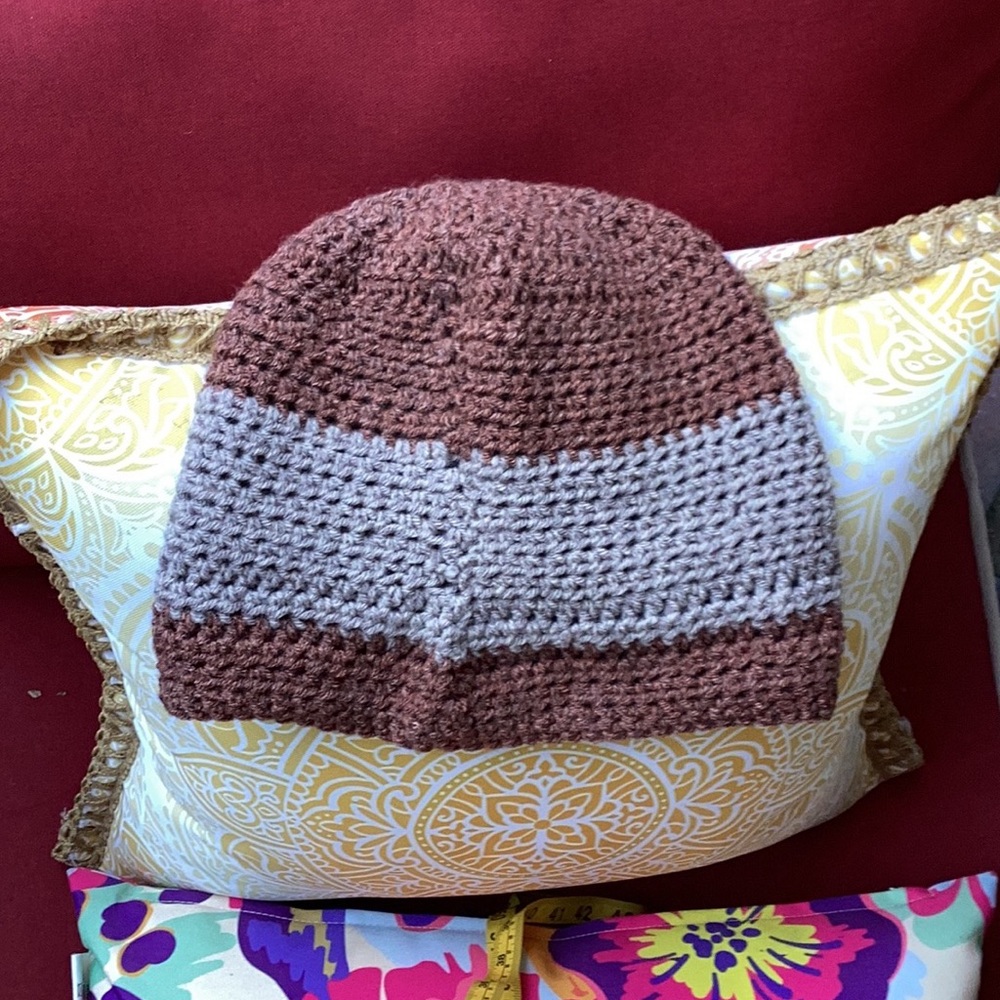 2-PC Cap & Scarf ✋HANDCRAFTED❤️Crocheted 🧶 - Picture 2 of 11